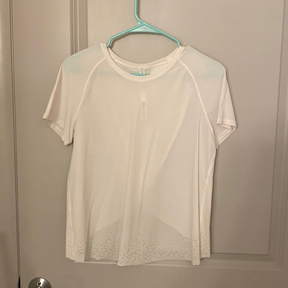 Lululemon workout top